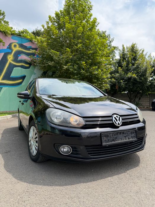 VOLKSWAGEN Golf 2009