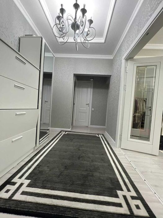 V3373 ПРОДАЕТСЯ 4/1/5 на: Себзаре Ор.р:Динама магазин 120м2