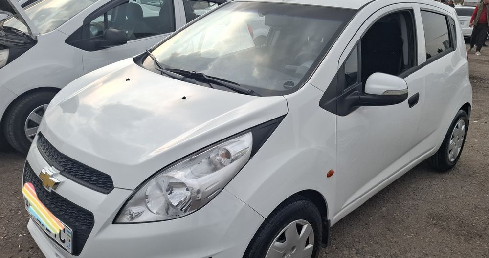 Spark avtomat 2010 yil