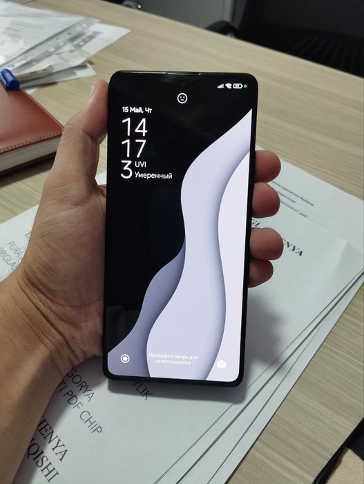 Poco f5 12/256 sotiladi