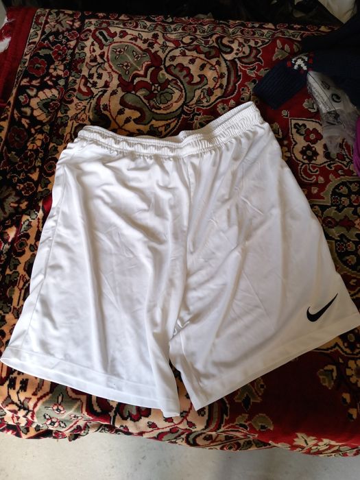 Pantaloni scurți nike