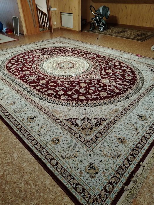Ковер шерстяной.