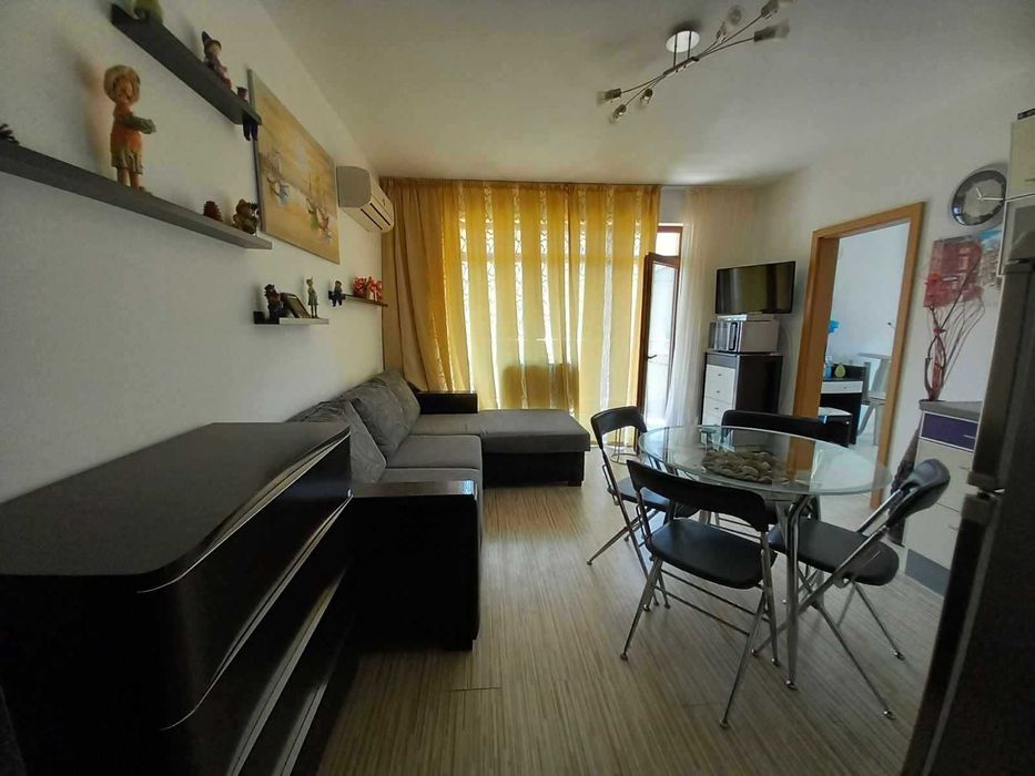 Продава се Двустаен апартамент в Обзор - 62 кв.м за 1178 €/кв.м - Снимка #3