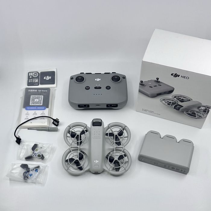 Drona DJI NEO Fly More Combo | ca NOUA | Telecomanda DJI + 3 baterii |