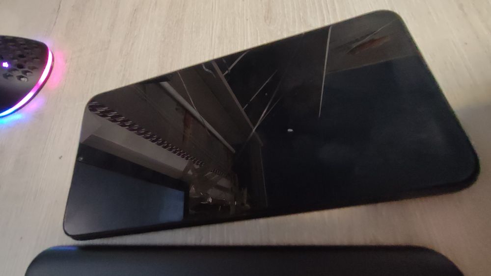 Продаю redmi note 10 pro 4g