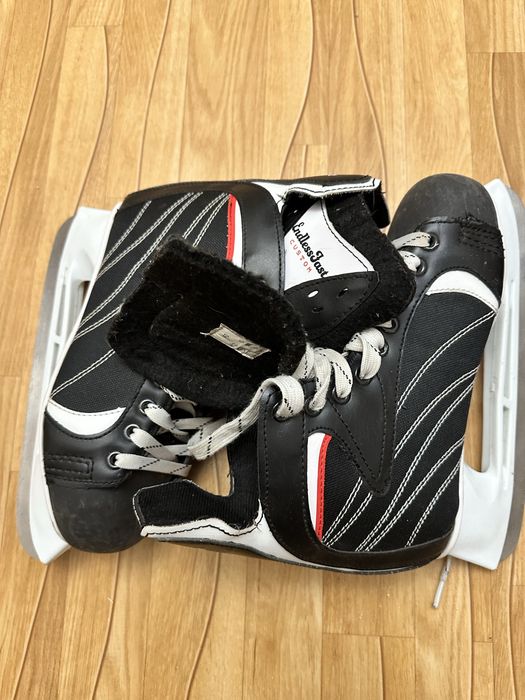 Продам коньки , б/у