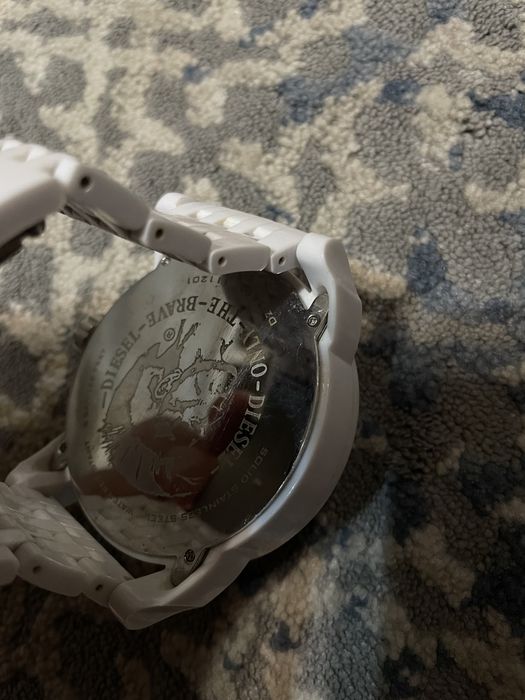 Часы Diesel продам