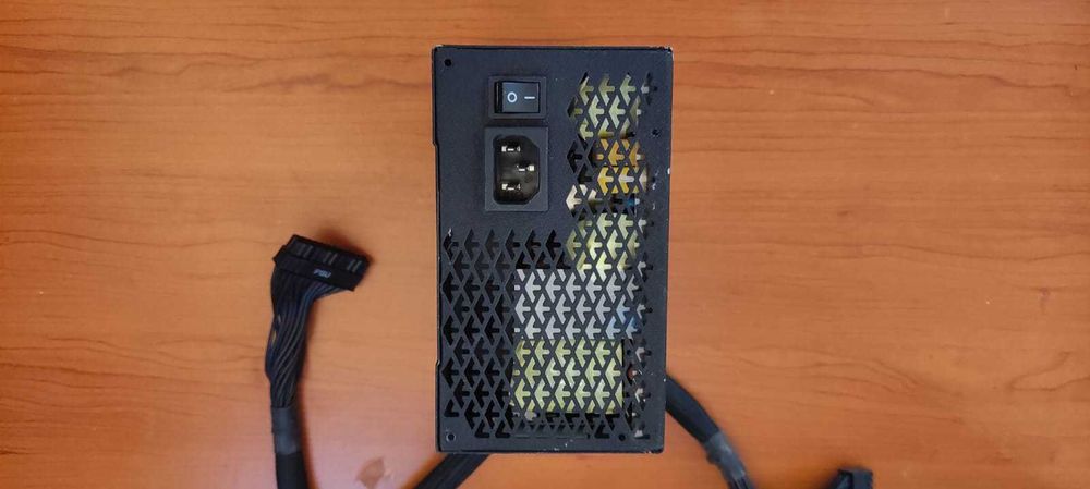 Sursă Fortron FSP Aurum PT 1200W Platinum - include cablu 24-pin MB