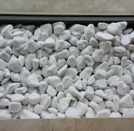 Petricele marmura rotungita Alba, ROȘIE, GRI, pentru amenajare grădină