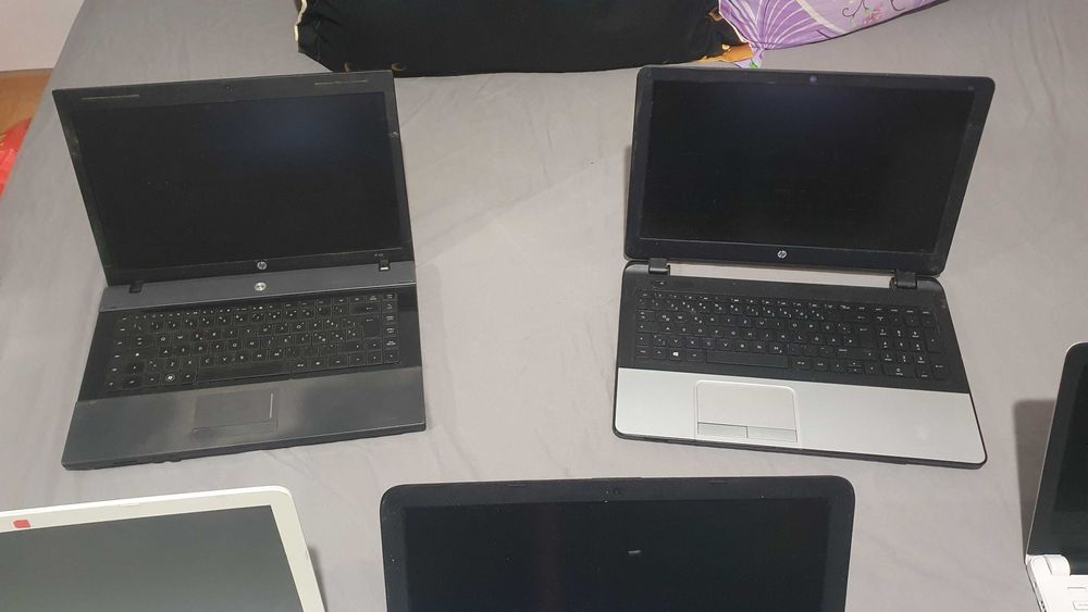 Laptopuri Hp,Lenovo functionale si pentru piese/reparat
