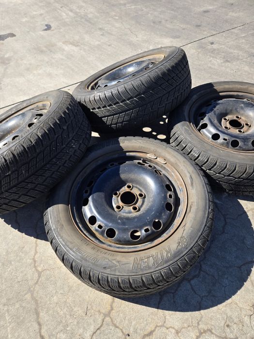 Roți Complete 5x112 VW AUDI SKODA SEAT IARNA 195.60.15 Pret 650 lei