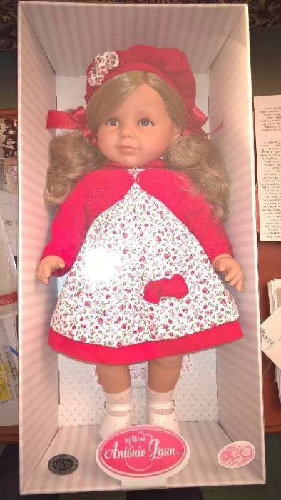 Кукла Анита в красном (Antonio Juans Munecas, 1887P)