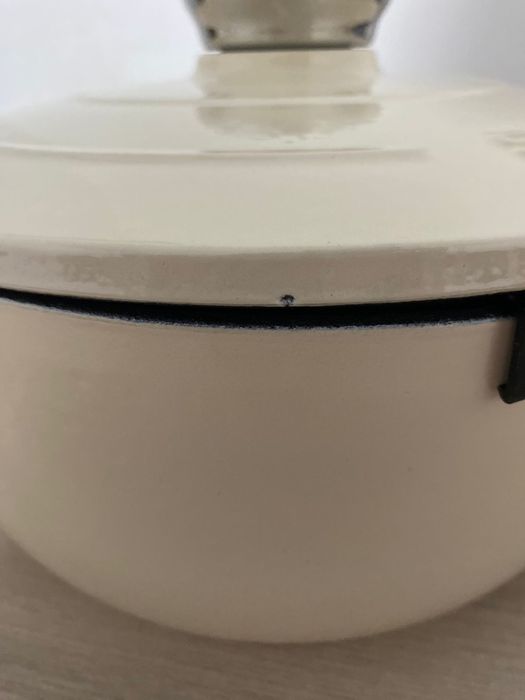 Smeg бежевый чугун казан