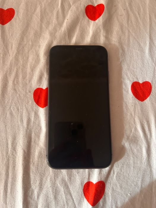 продам iphone 11