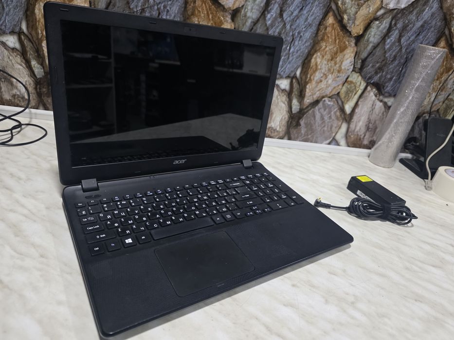 Ноутбук Acer + ssd 128
