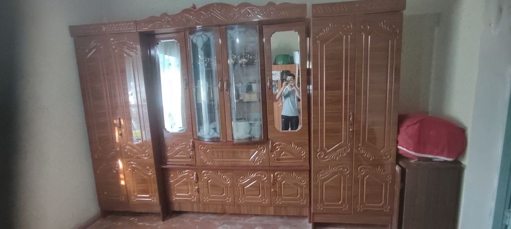 Uy mehmonhonasi uchun mebil