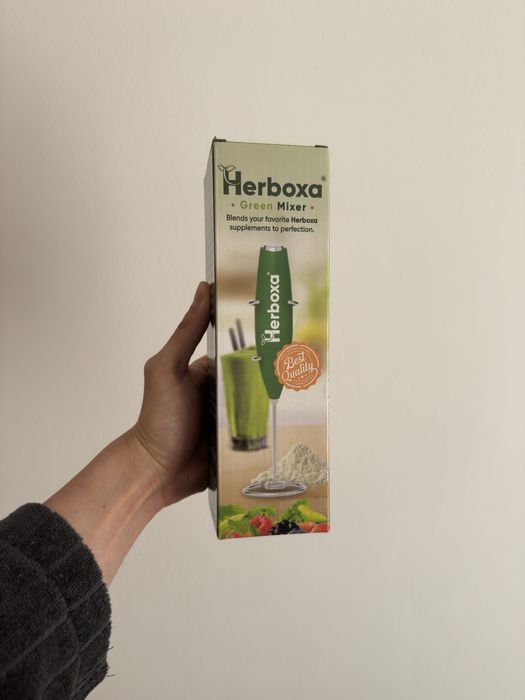 Mixer electric Herboxa pentru shake-uri si cafea