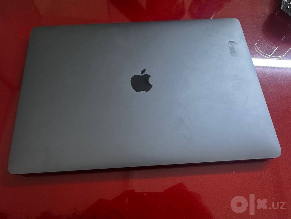 Makbook pro, 16 512gb
