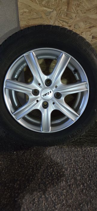 RIAL джанти със зимни гуми 175/65/14 5,5J ET43 4x108 ДОТ 2422 и 3119