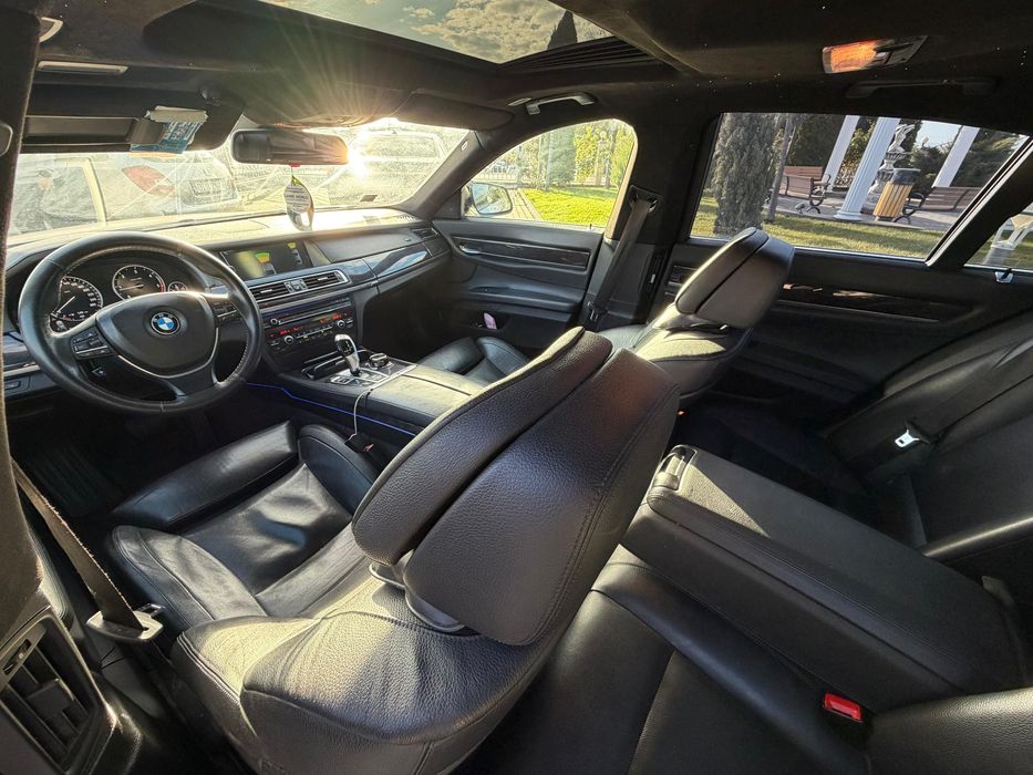 BMW 730 D F01 2010