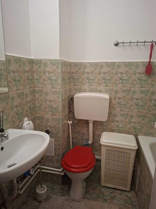 garsoniera de inchiriat