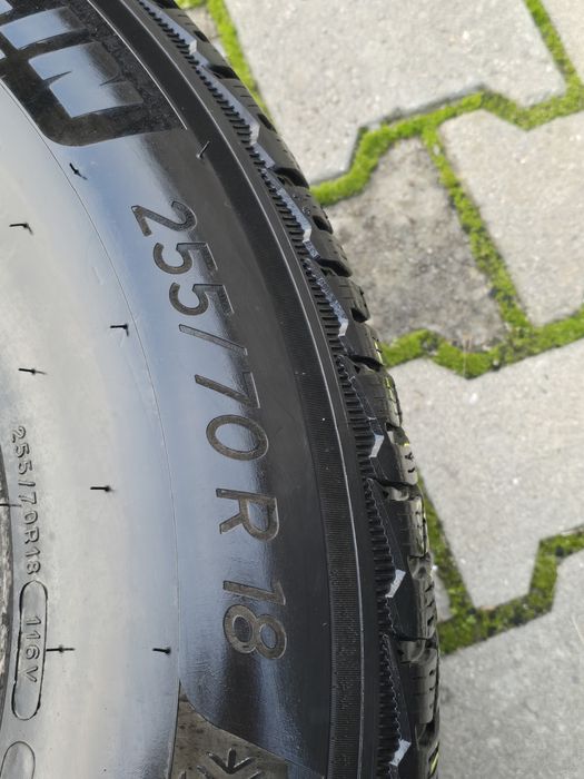 255 70 18 Michelin