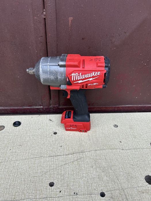 Impact roti Milwaukee M18 ONEFHIWF12 2025