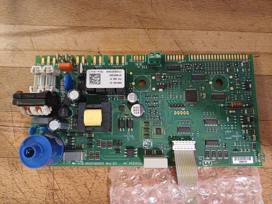 Placă electronică Buderus Logamax Plus Gb012