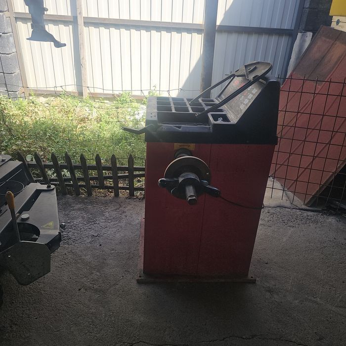 Продам шиномонтажное оборудование