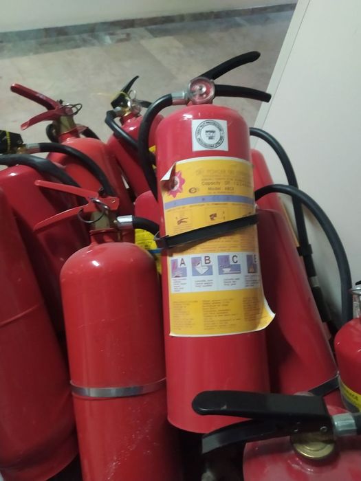 Перезарядка огнетушитель.