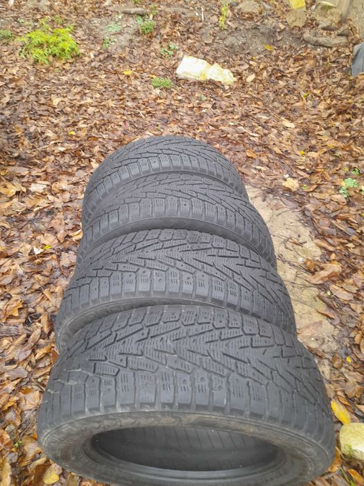 Anvelope  iarna  225/  17