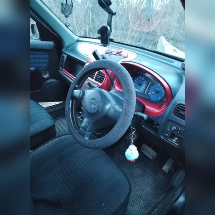 Продается Nisan cube