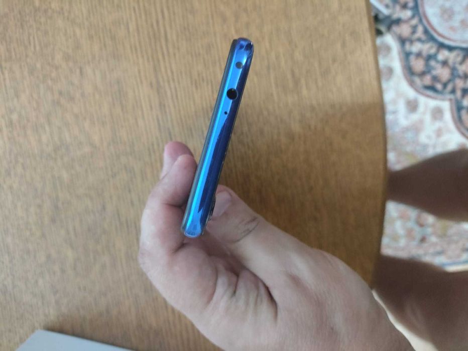 Xiaomi redmi note 7 4\128  синий + TWS наушники