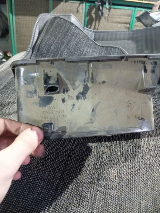 Консоль под магнитолу пасат б3