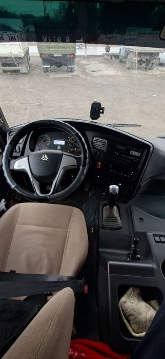 Зудлик билан Хово сотилади