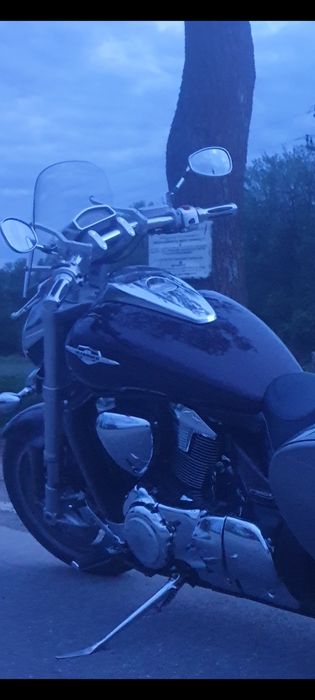 Coburi, spătar și parbriz Intruder 1800
