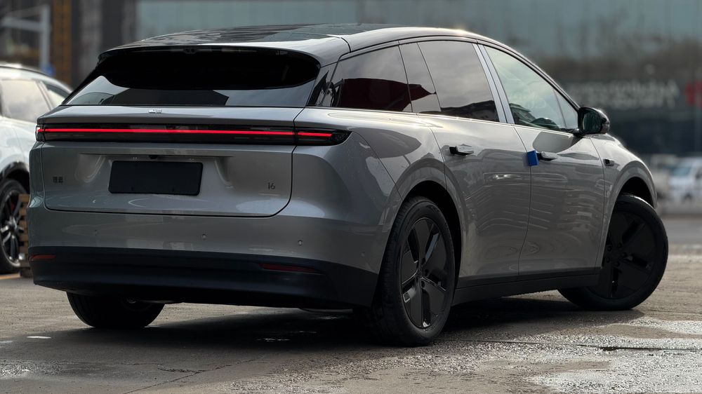 Lixiang I6 yangi model