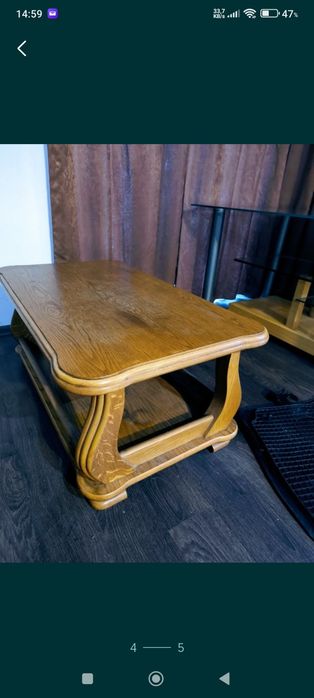 Preț fix Bufet plus măsuță noptieră din stejar trebuie băițuite