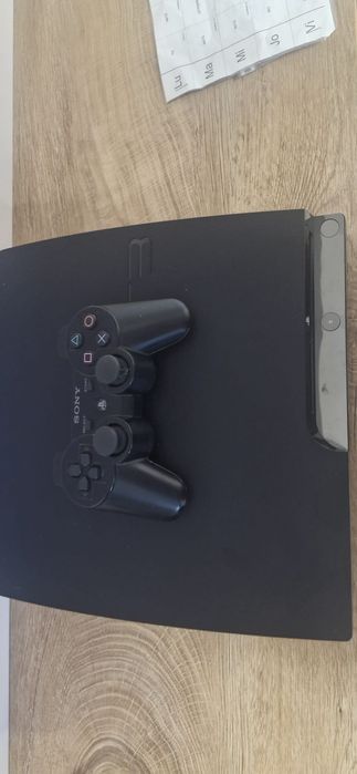 PS3, de vânzare.