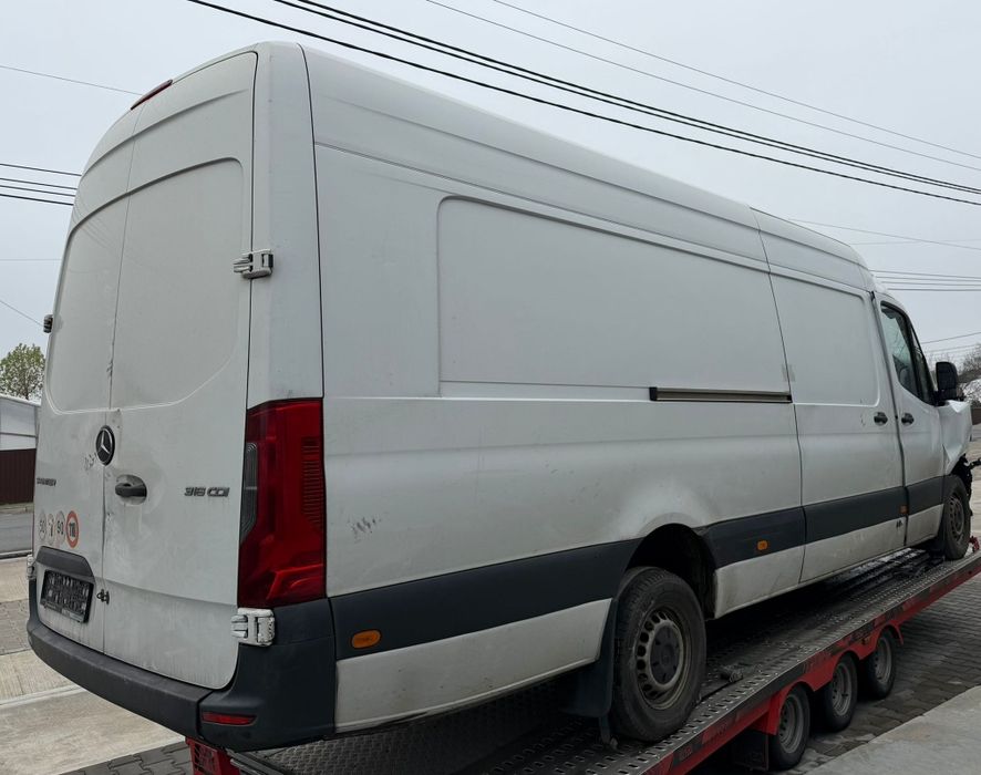 Piese dezmembrez Mercedes Sprinter 907 an2020 Model XXL volan stânga