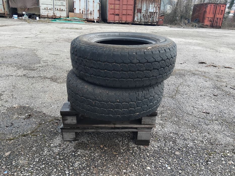 Гуми 235 65 16 C Ц Ласа Lassa 2 броя - нов внос. Не са нови!