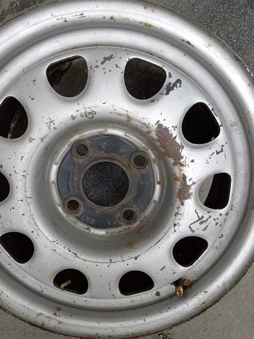 Гуми с джанти 14 VW