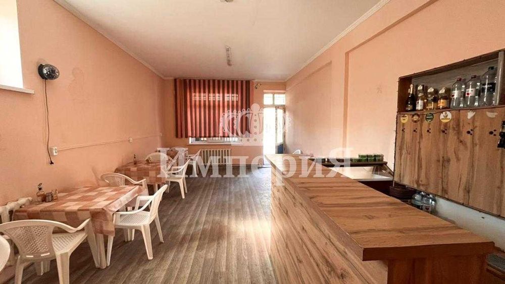 Продаётся дом с магазином