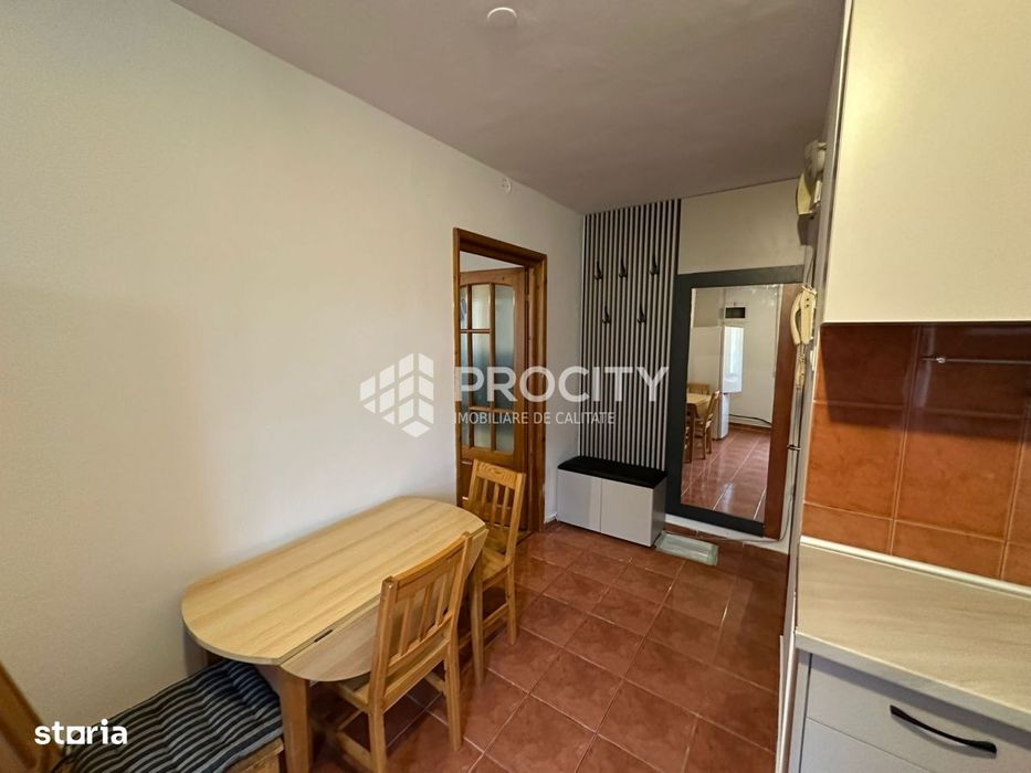 EXCLUSIVITATE! Apartament 2 camere Podul de Piatră – etaj 2 .