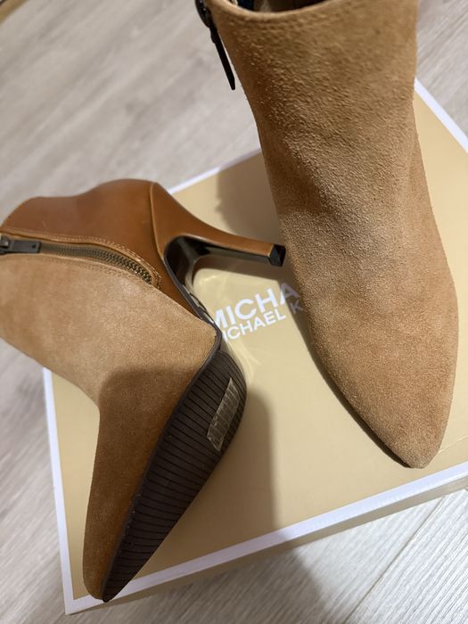 Велурени боти  Pepe Jeans