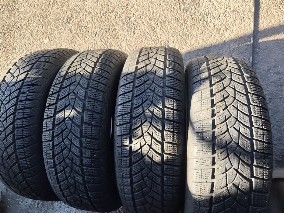 215/65/17" 4бр Good year ultra grip ice suv, dot1020,7mm