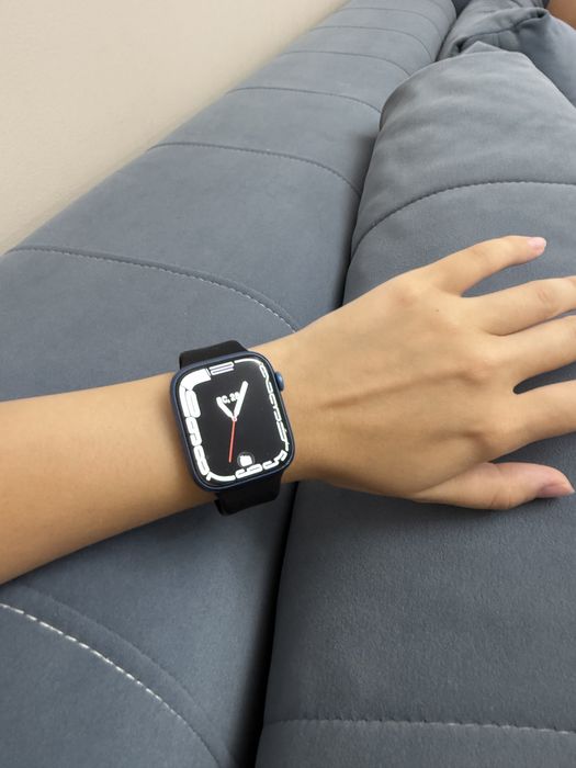 Apple watch 7 (45mm)