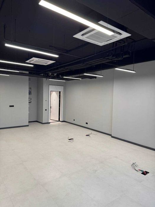 Элитный офис 53 м² в NEST ONE, Ташкент Сити, с мебелью и техникой