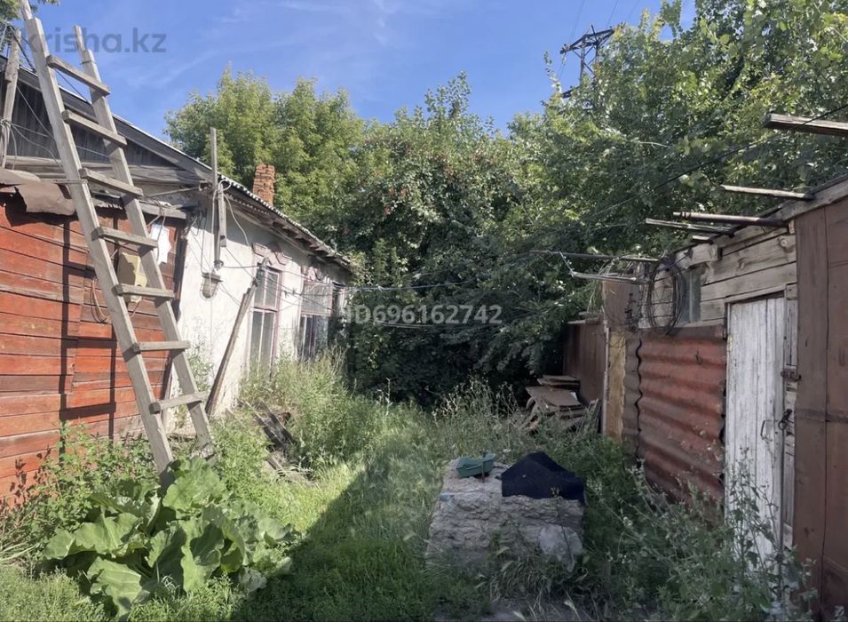 Продам дом в районе горбатого моста