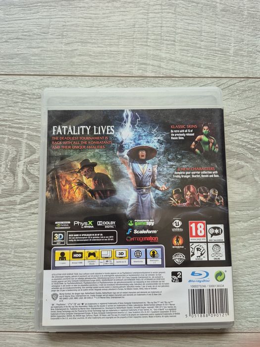 Vând mortal kombat 9 pentru ps3.